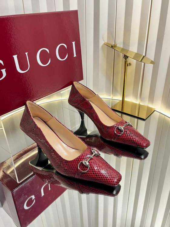 Picture of Gucci Shoes _SKUGuccisz35-42mnq12037536